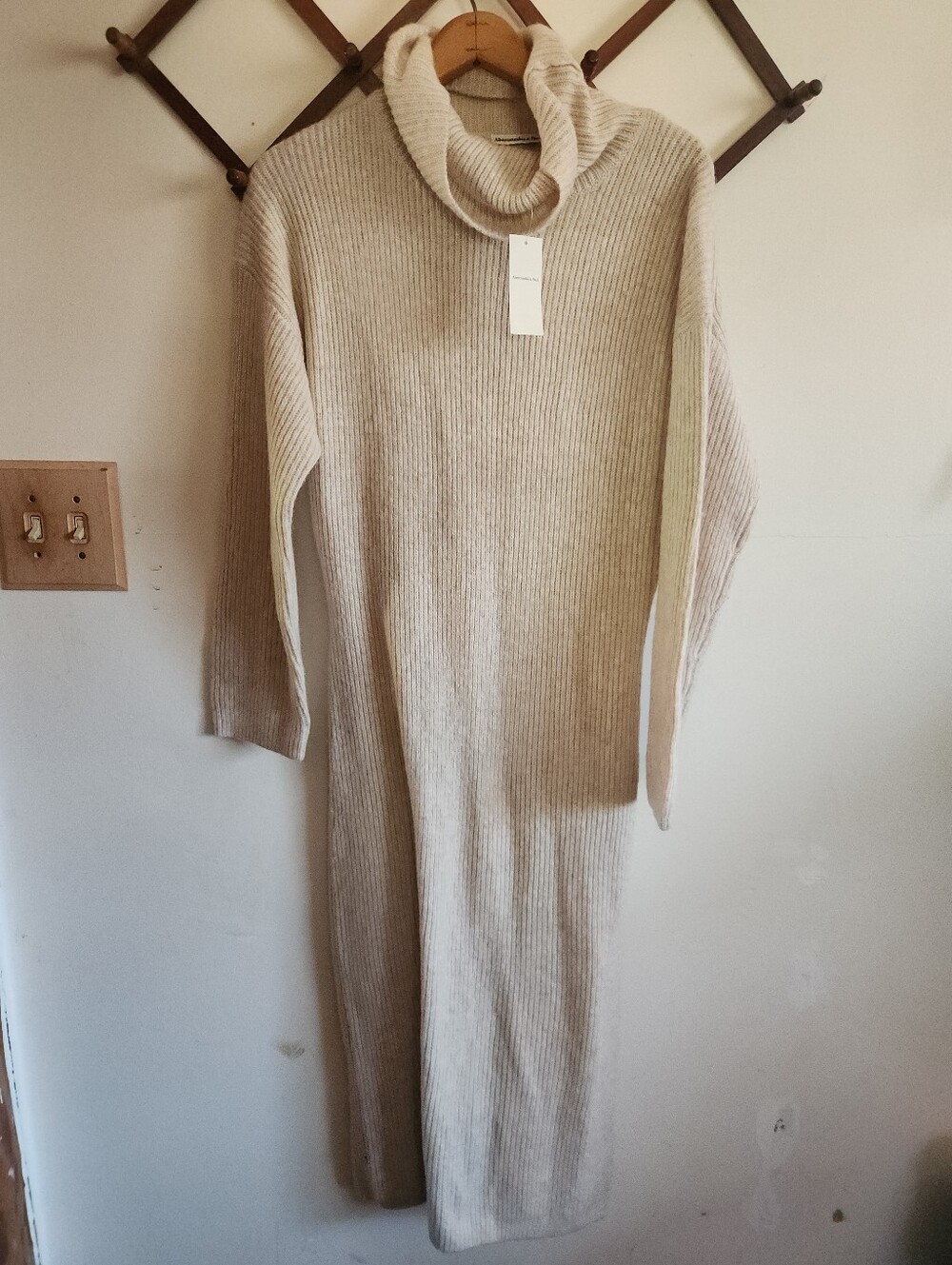 NWT Abercrombie & Fitch Turtleneck Ribbed Knit Sweater Dress Cream Medium